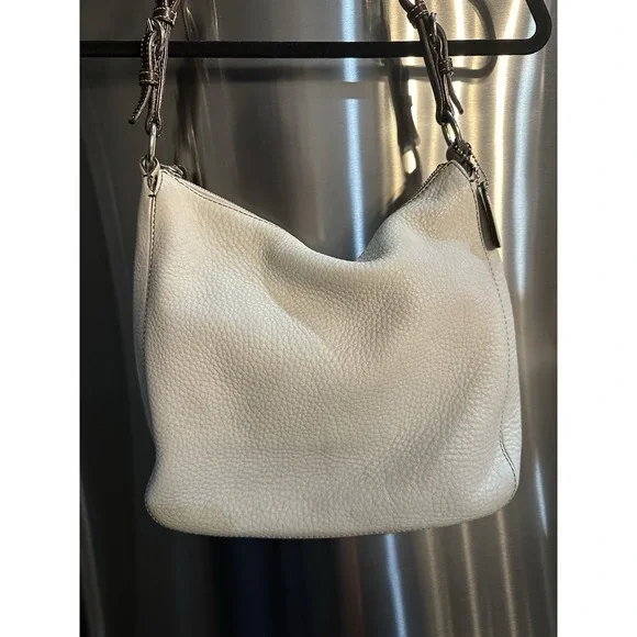 Coach White and Brown Leather Shoulder Bag with Slouchy Silhouette - Picture 7 of 9